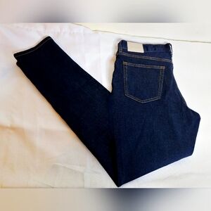 Everlane brand"What's The Skinny?" Preppy, organic cotton, dark wash,skinny,jean